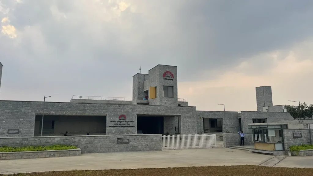 IIM Bangalore B.Sc. (Hons.) Campus & building image